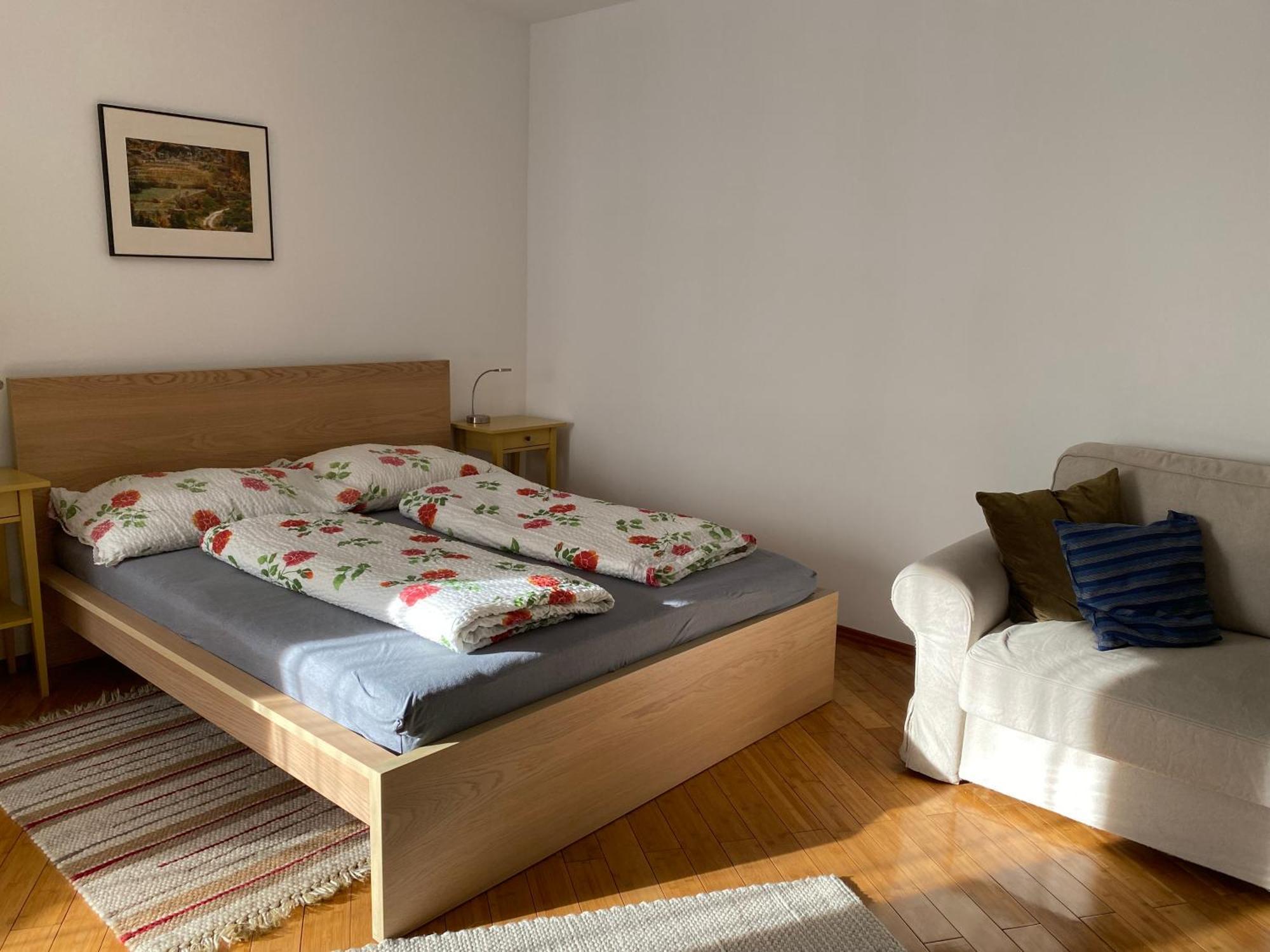 Apartment Grazbachgasse - Gratis Tiefgaragenplatz Exteriör bild